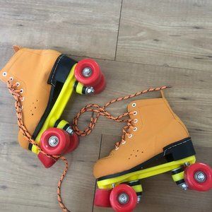 Women's Roller Skates